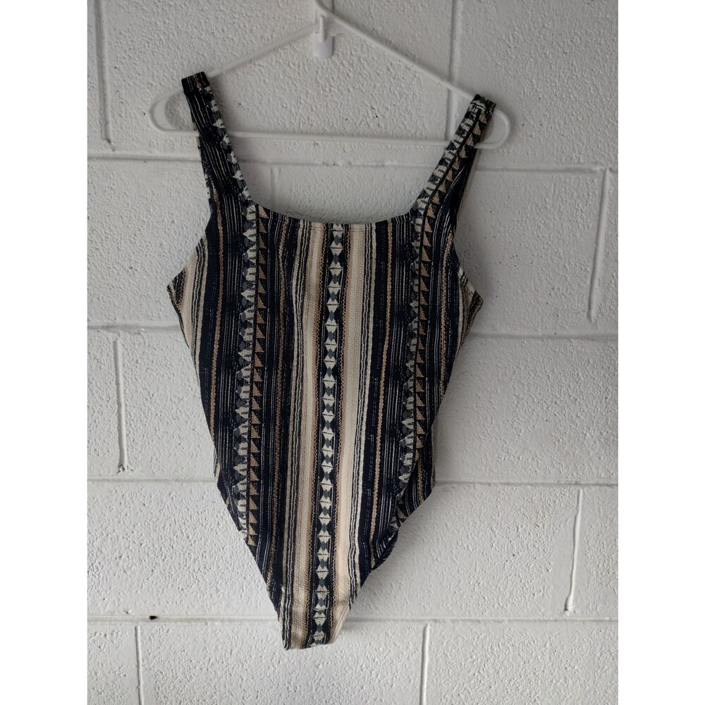 Women's size large one piece bathing suit